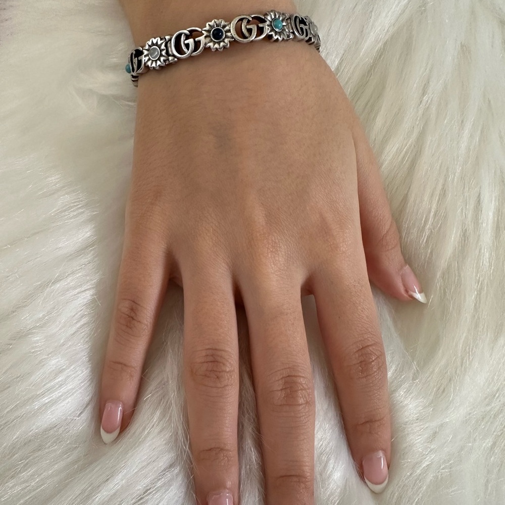 Gucci Silver Bracelet with Blue and Green Gems - Picture 3 of 10